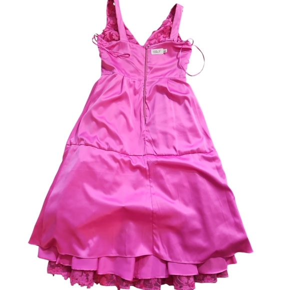 Eliza J Women's Sleeveless V-Neck Fit & Flare Pink Midi Dress - Picture 10 of 13